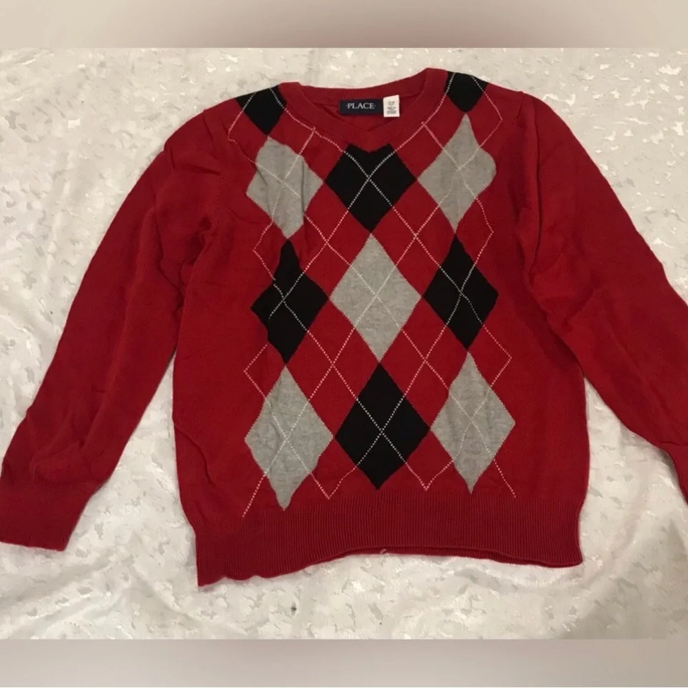 The Childrens Place Red Argyle Crewneck Sweater NWT Size 7/8
